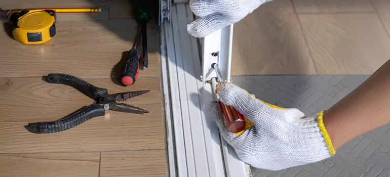 Sliding Glass Door Repair in San Carlos Park