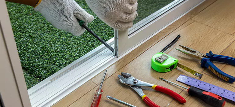 Window Hinge Repair in San Carlos Park, FL