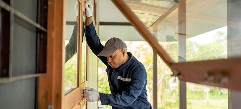 Double Hung Vinyl Window Sash Replacement in San Carlos Park, FL